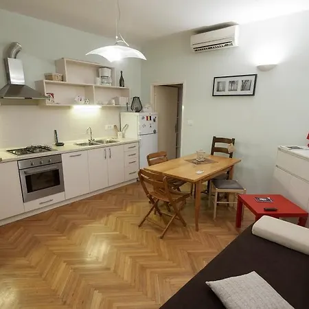 Apartment Sunny